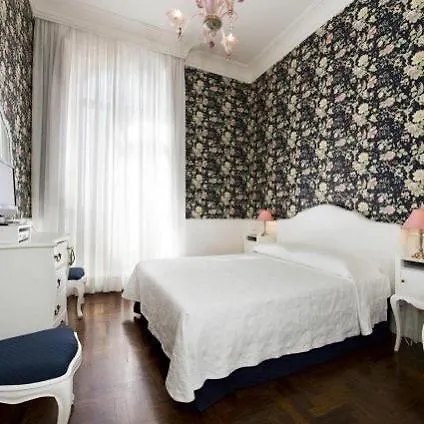 Querini Bed & Breakfast 4*